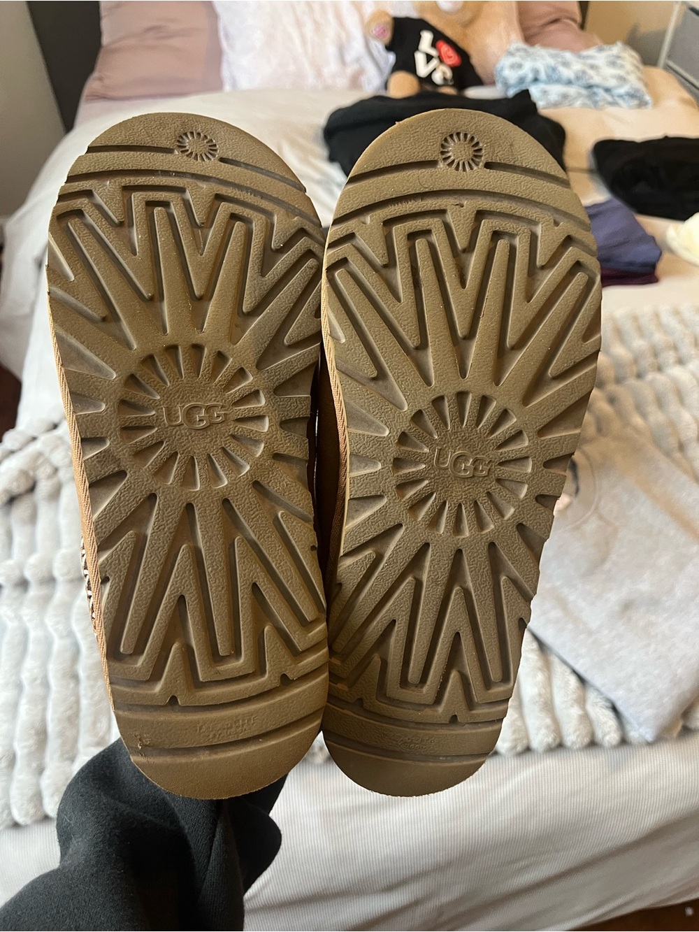 UGG Tasman Chestnut Slip-On Suede - Picture 5 of 6